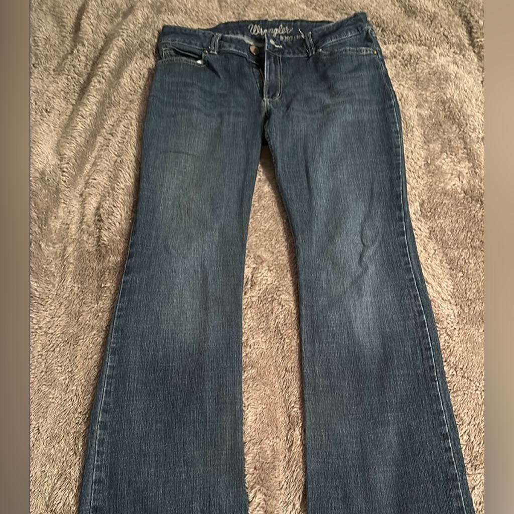 Wrangler Mid Rise Bootcut Women's Jeans